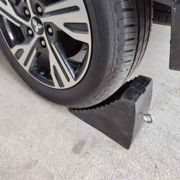 HGV Rubber Wheel Heavy Duty Chock