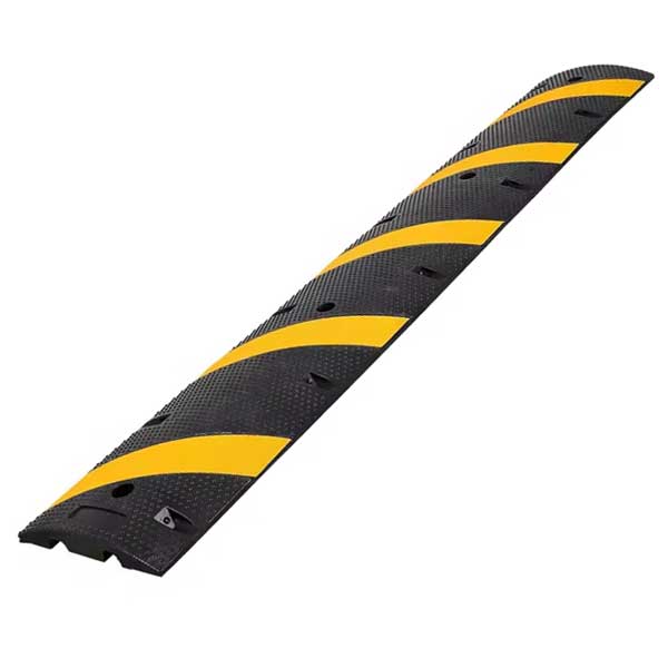 Highly Visible Black & Yellow Rubber Sleeping Policeman Ramp