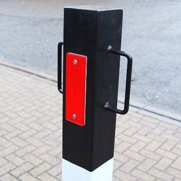 Removable Impact Bollards with A Strong Padlock And Two Keys