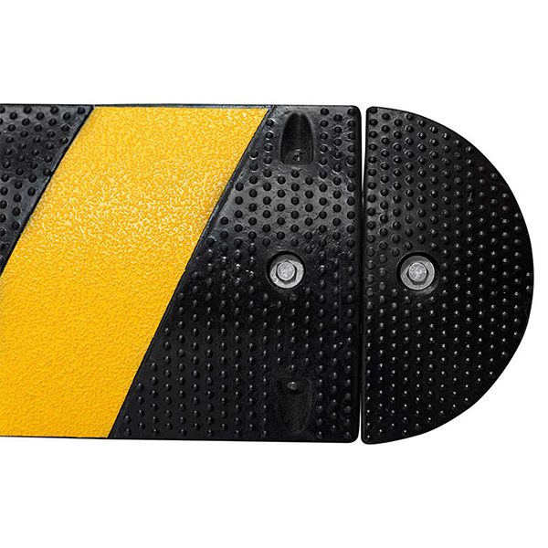 Up & Downhill Hard Wearing Long Lasting Speed Bump for Safety Ramp